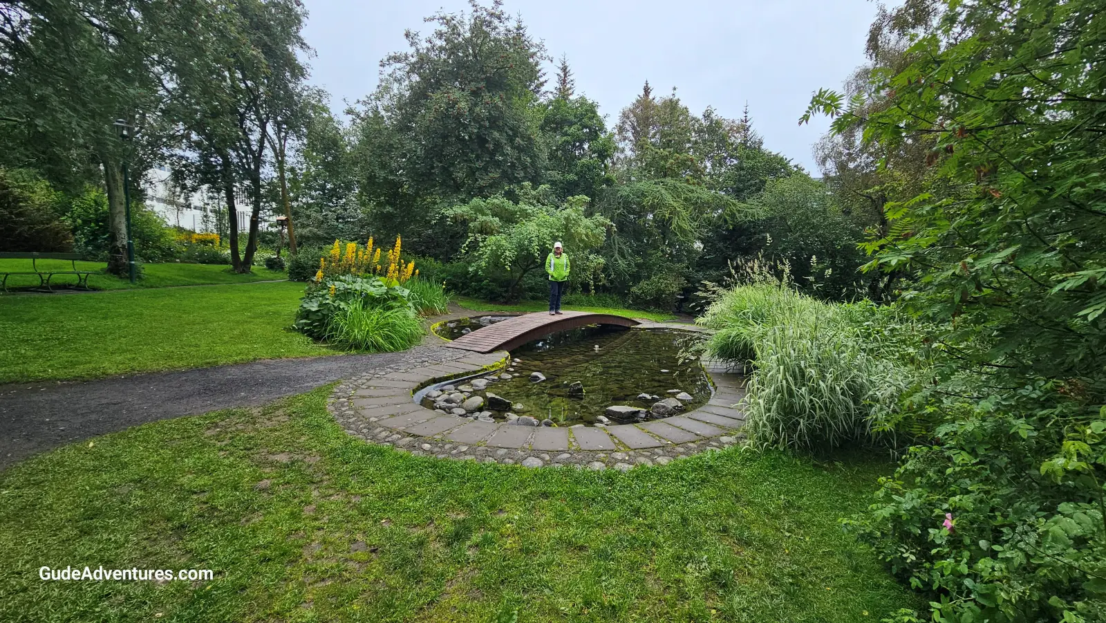 Akureyri Botanical Gardens bridge