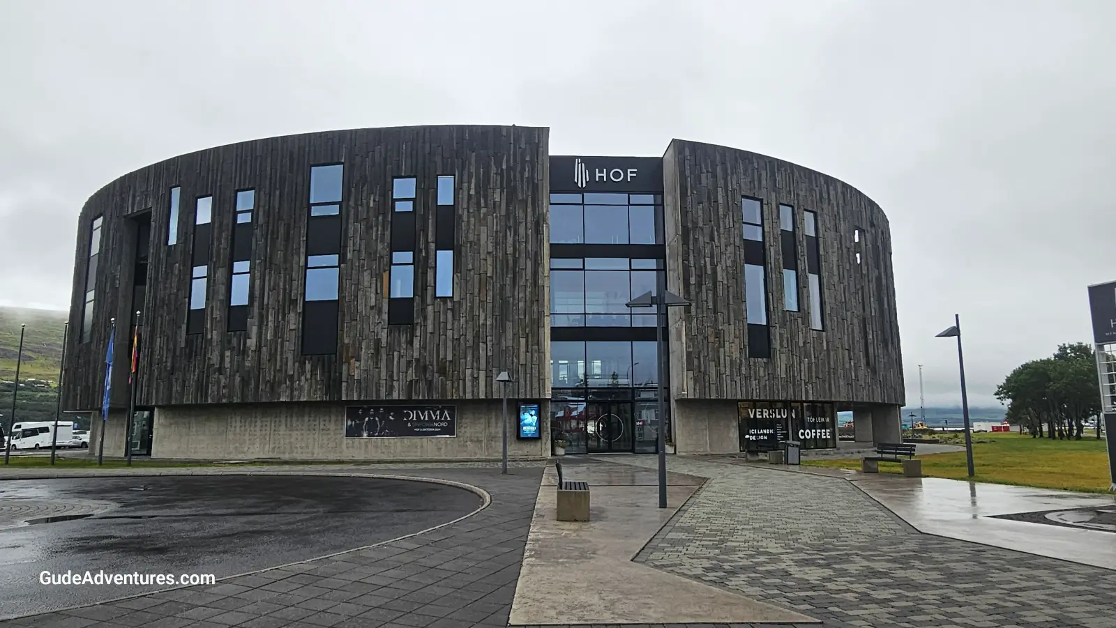 Hof Cultural Center