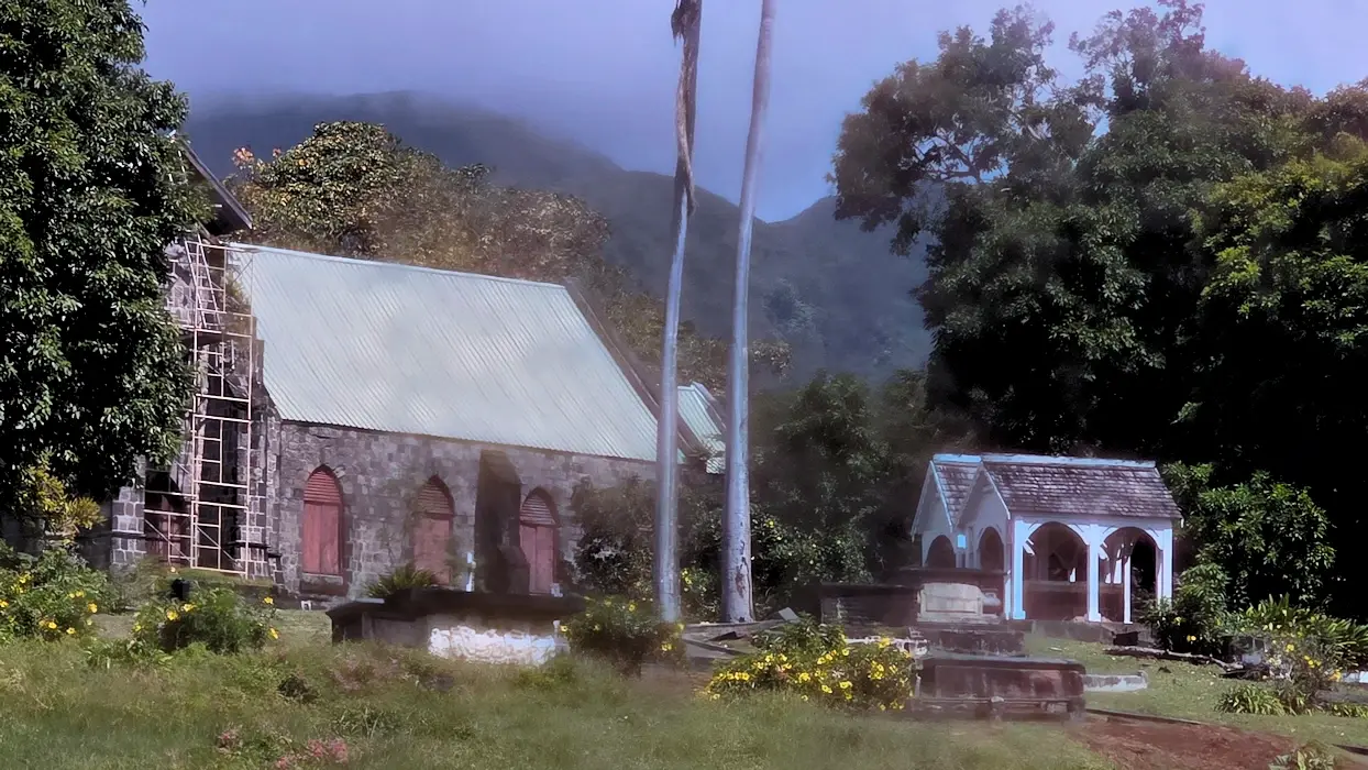 St Thomas Anglican Church cemetery holds the remains of Samuel Jefferson who was Thomas Jefferson's ancestor.