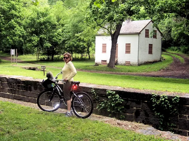 Lock keepers lockhouse on the C&O Canal
