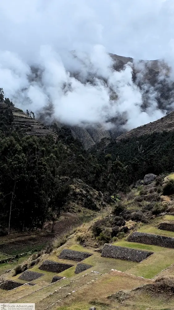 Terraces extending down into the valley along the Camino Inca