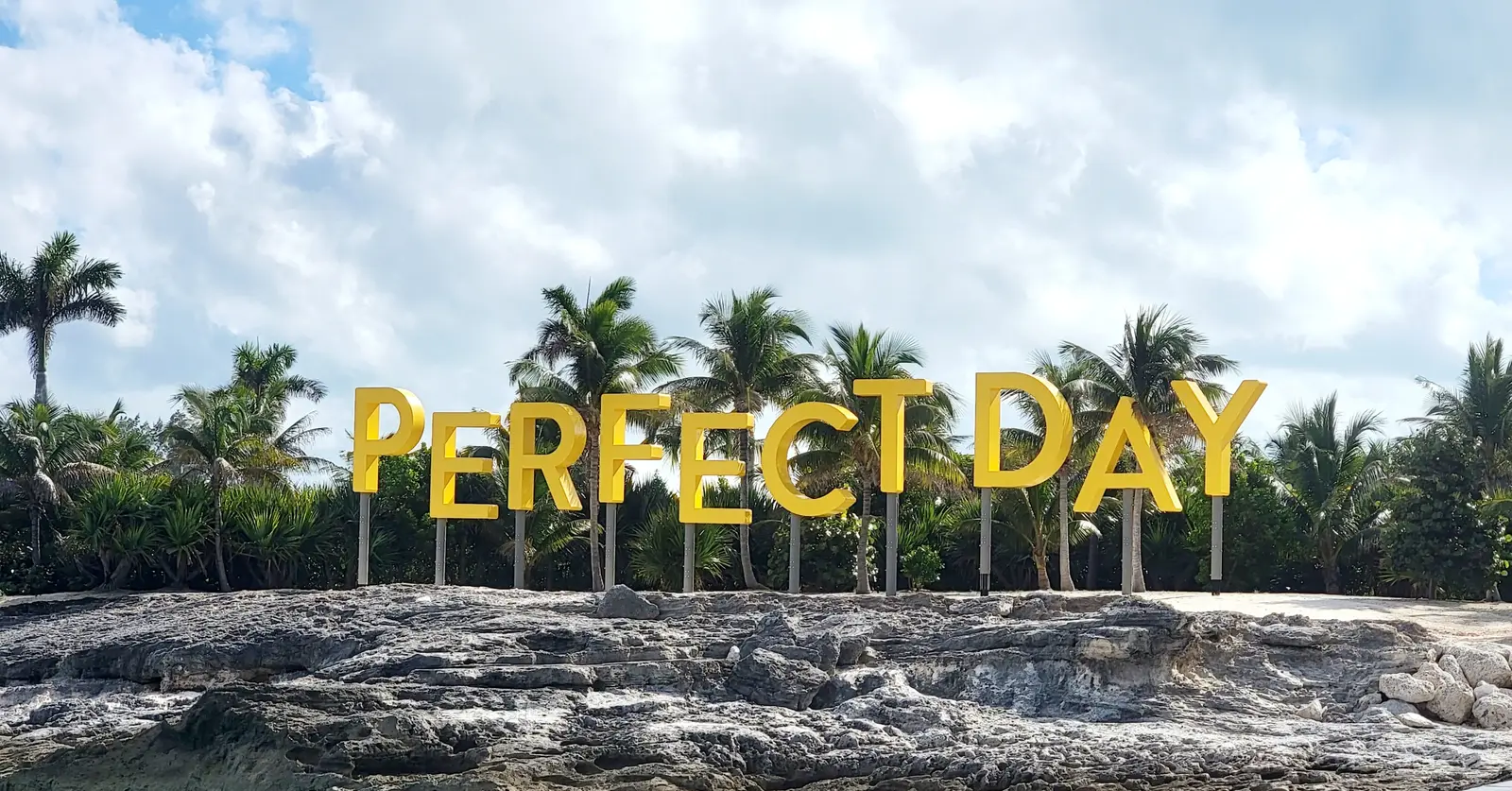 Coco Cay Perfect Day sign