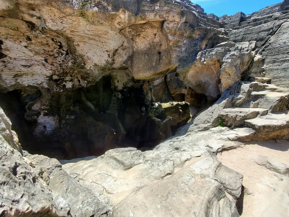 Opening down into the Cueva del Indio.