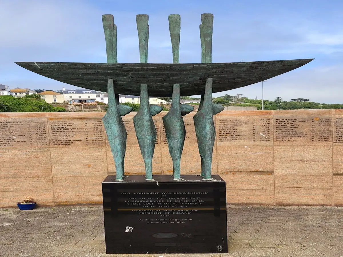 Dunmore East memorial