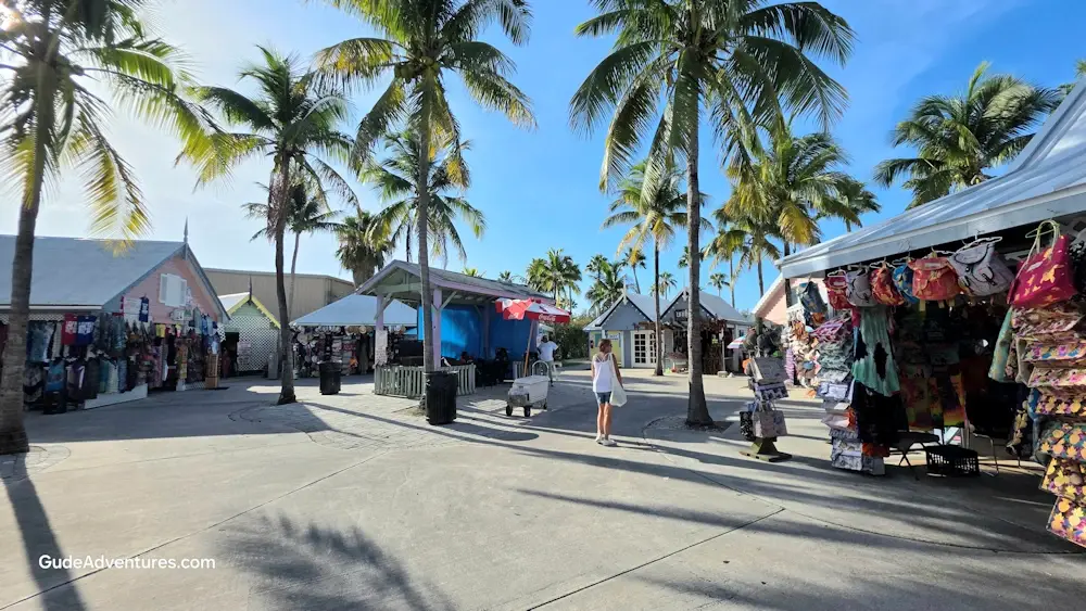 Shops and restaurants at the port