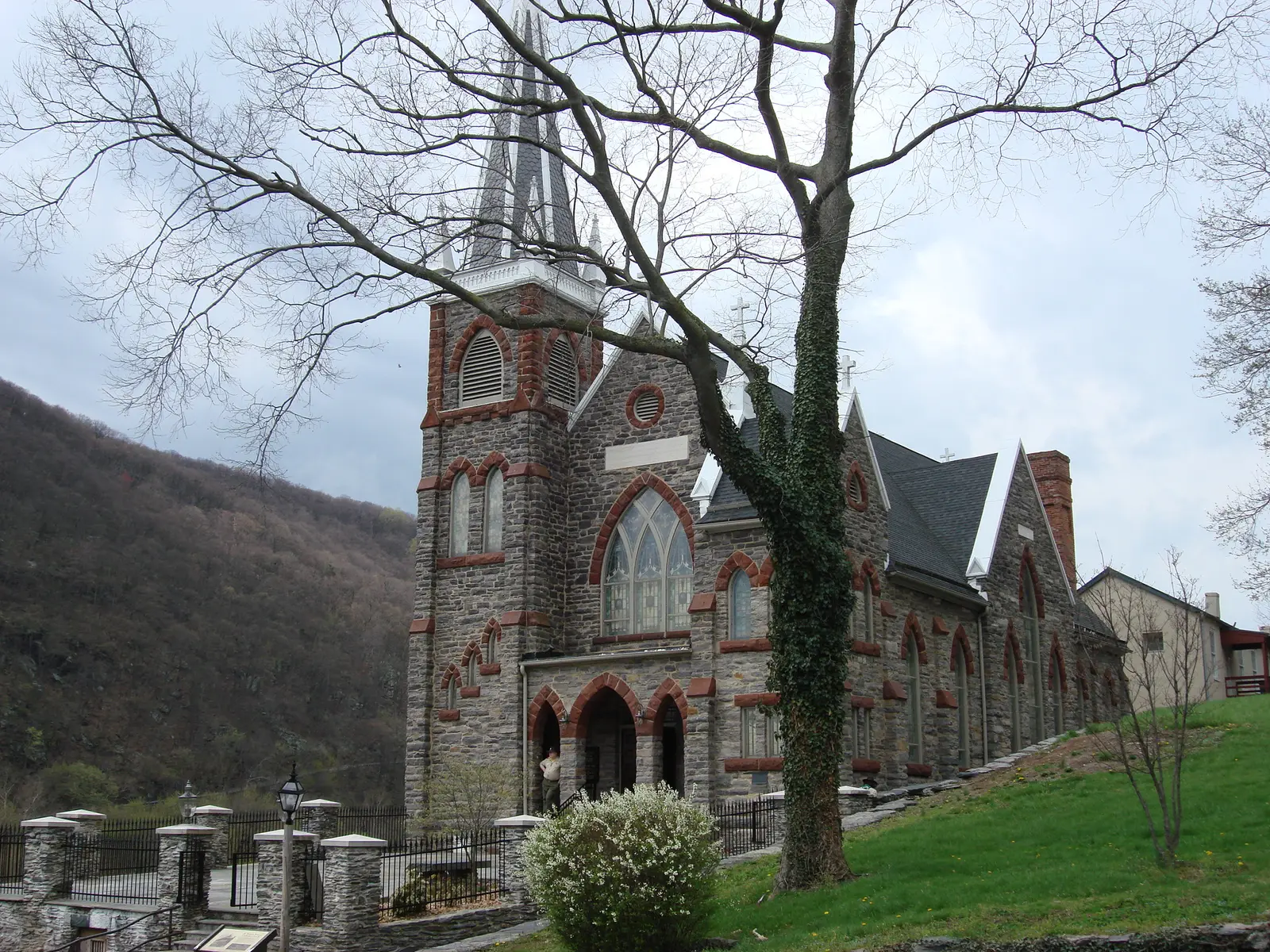 St. Peter's Roman Catholic Church
