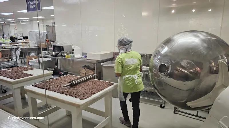 Big Island Candies factory