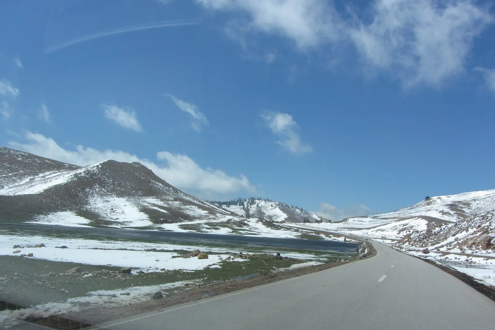 Frozen lake in the mountains near Ifrane