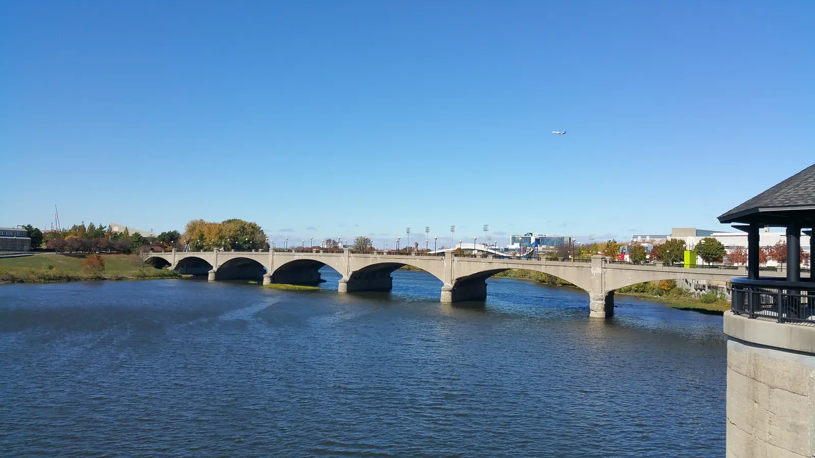 Bridge over the Central Canal