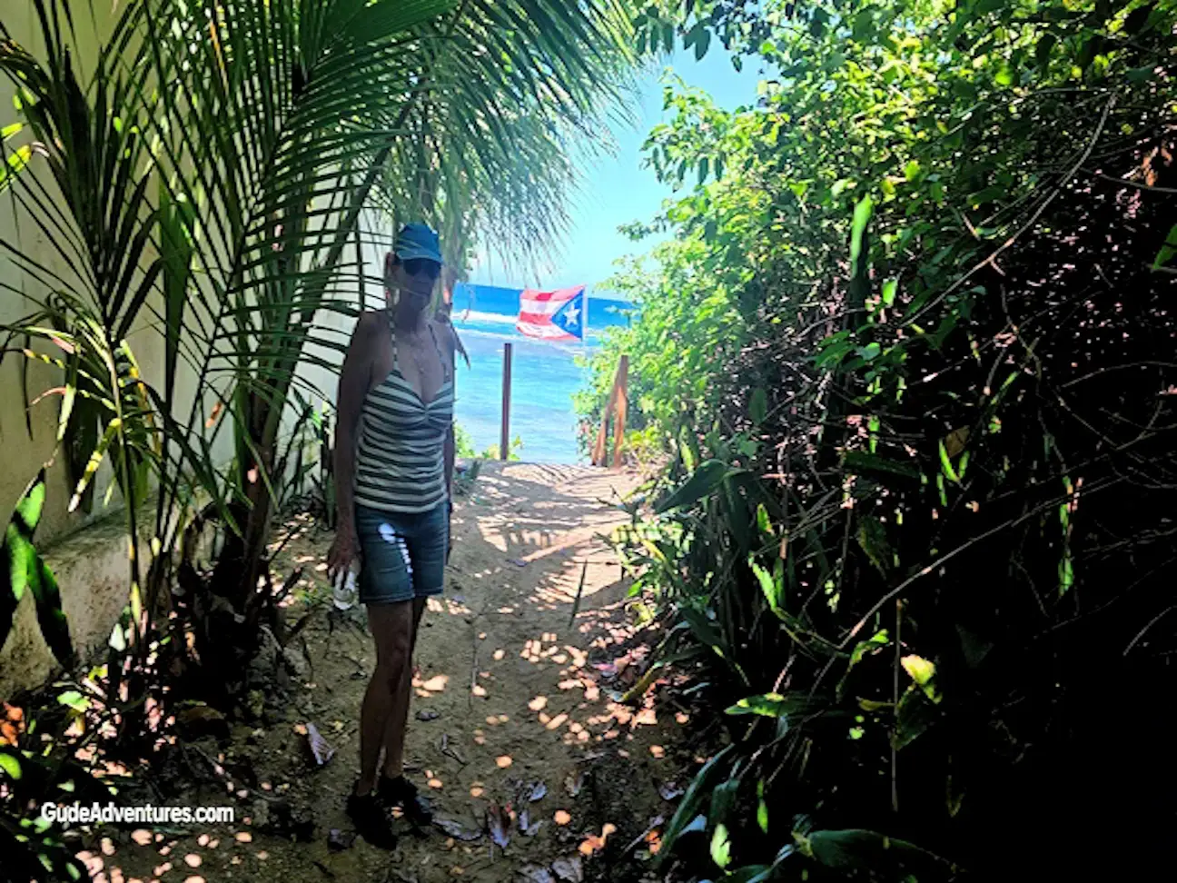 Pathway to Shacks Beach