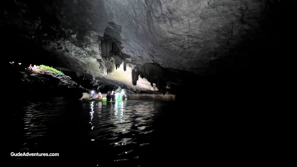 Natural wall near the exit from Crystal Cave