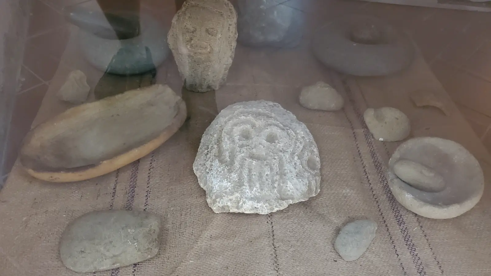 Cemi Museum artifacts