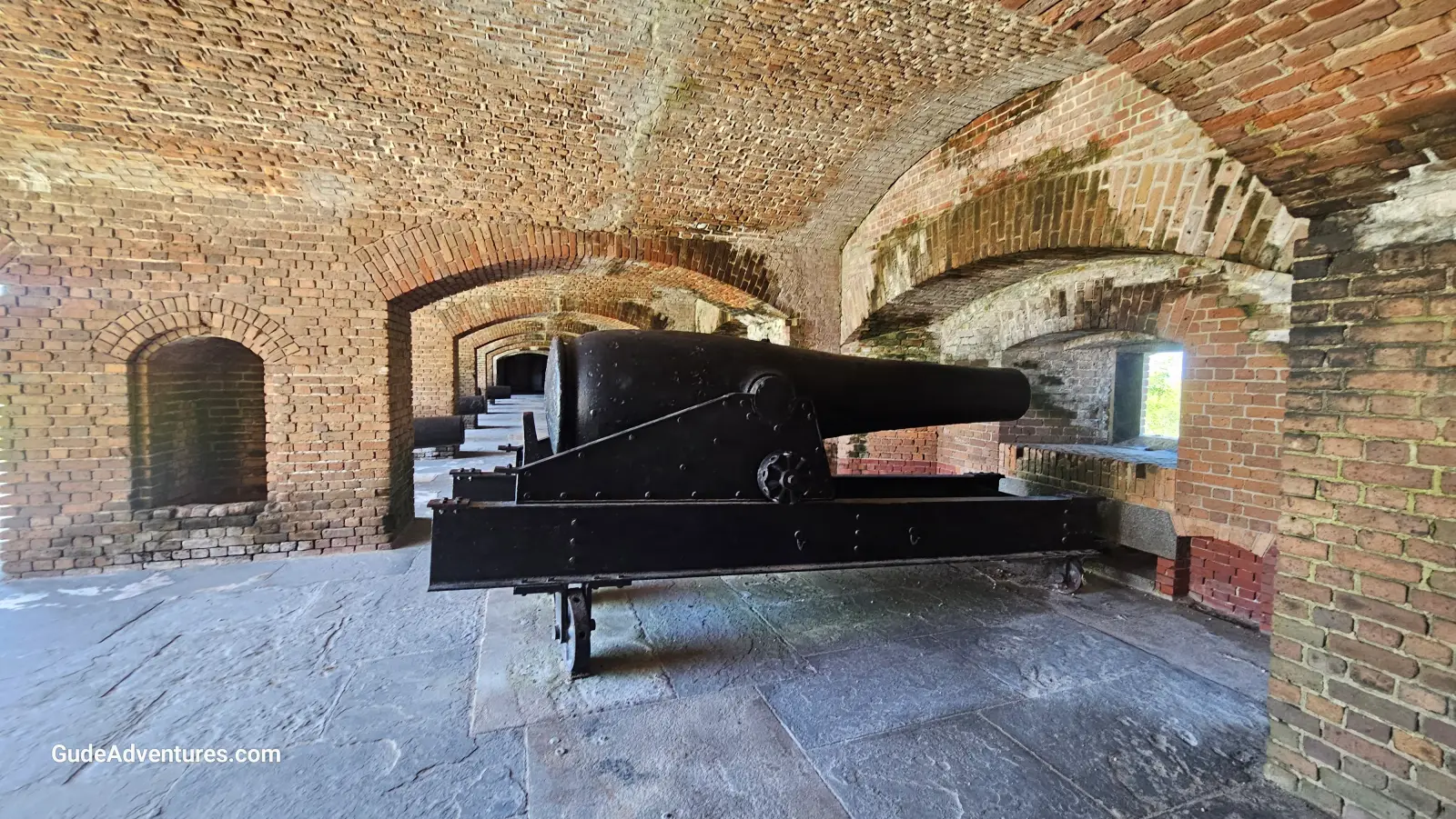 Fort Zachary Taylor artillery battery