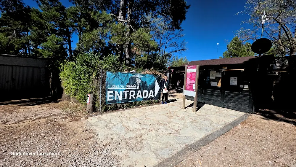 Entrance to La Ciudad Encantada