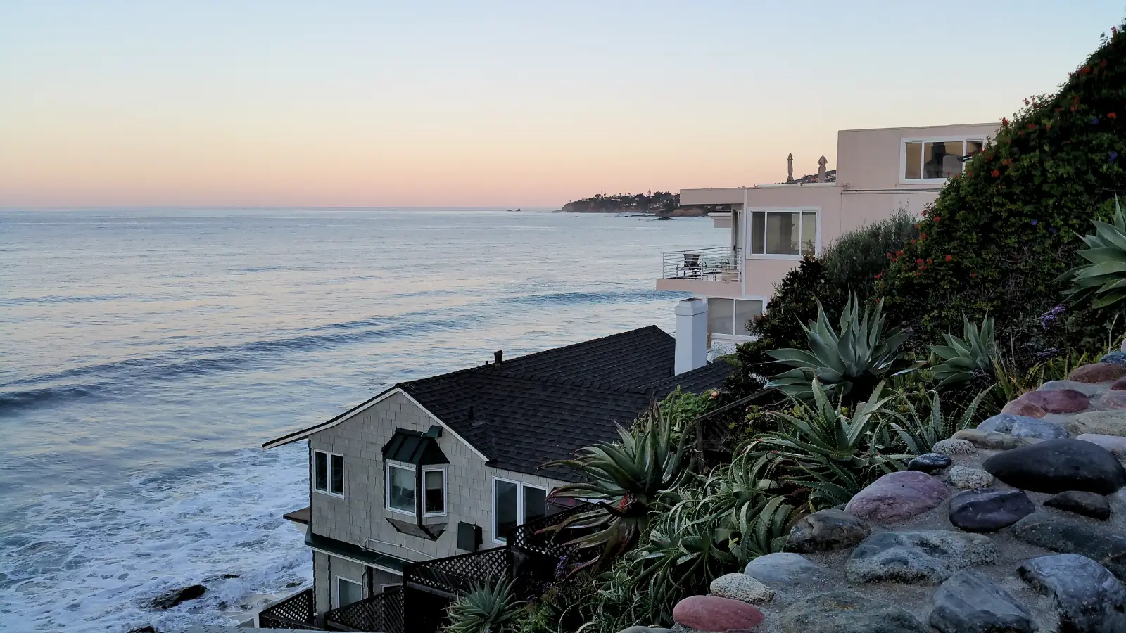 Homes along the beach