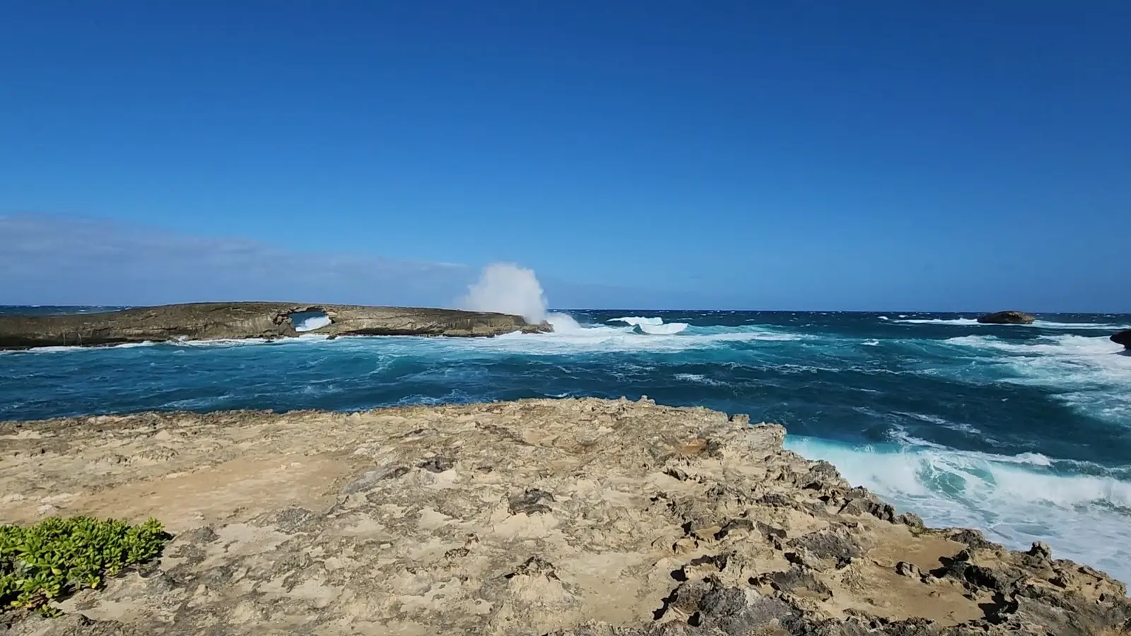 Arch on Kukuihoolua island