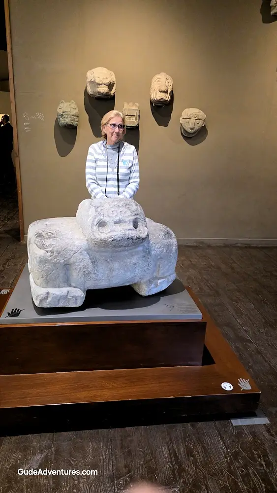 Pre-Columbian statues