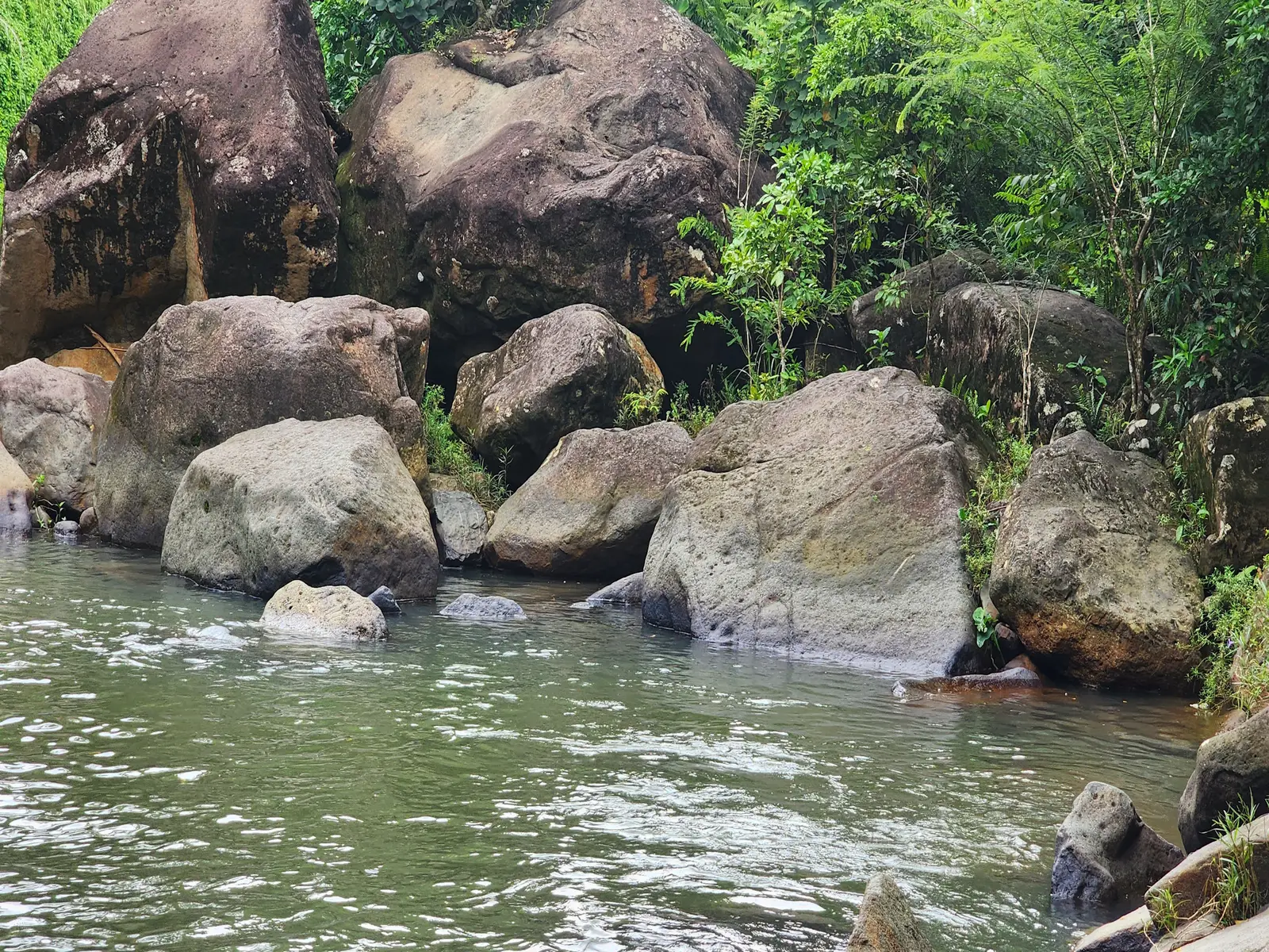 Another view of the swimming area downstream at Las Pailas