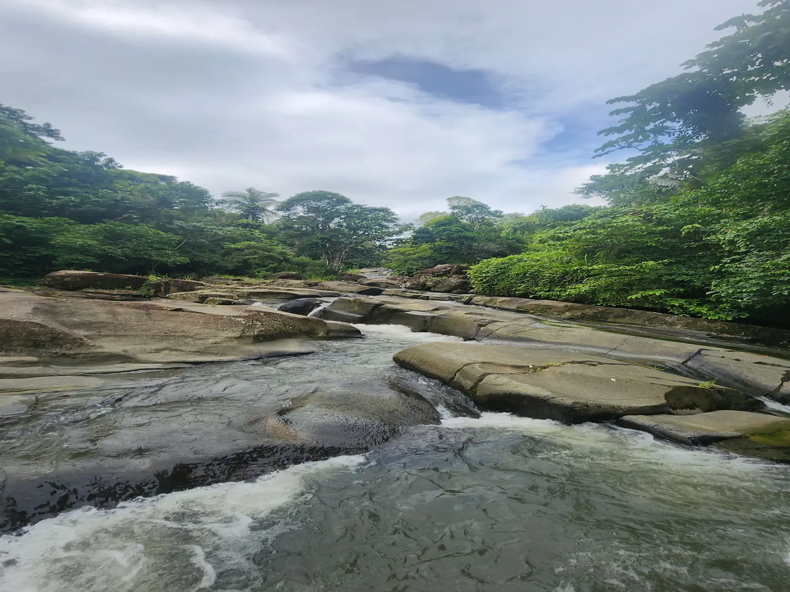 The river at Las Pailas