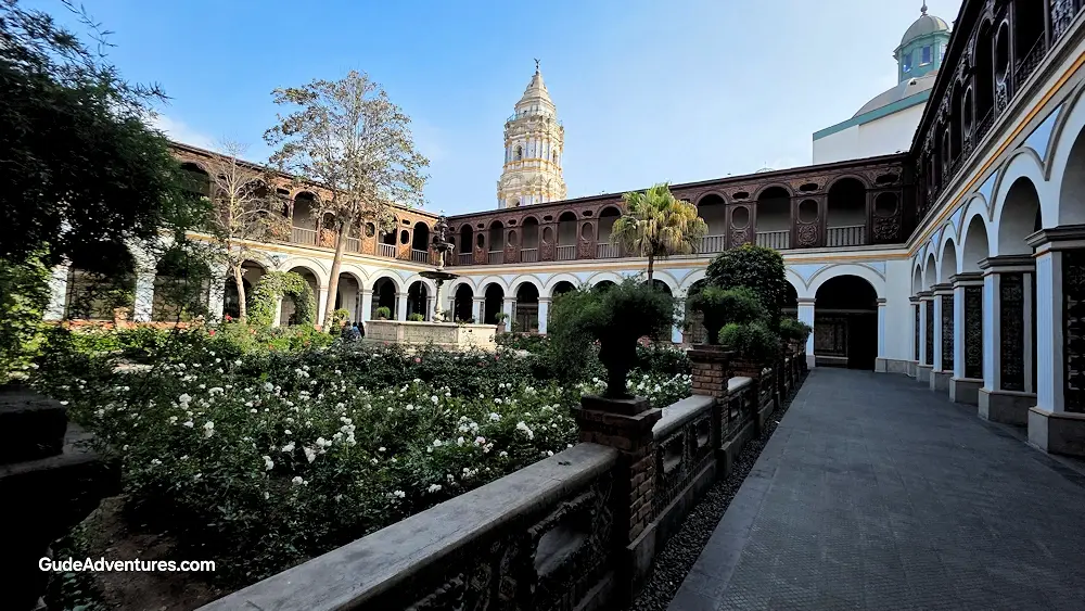 Courtyard in the Convent of Santo Domingo