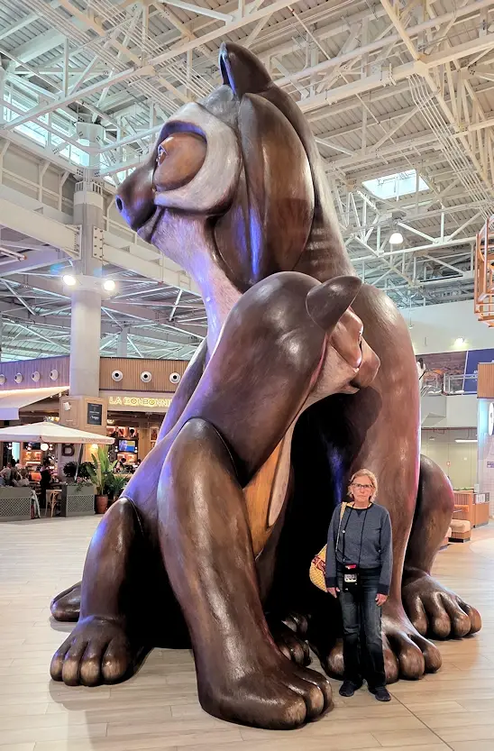 Uku and Kuki, guardians of the Andes, at the Lima Airport