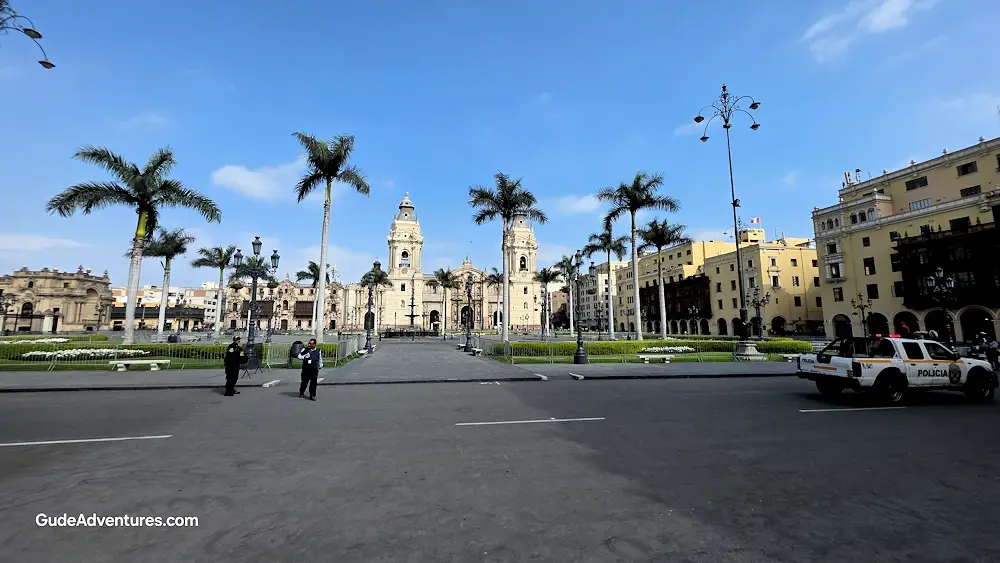 Plaza Mayor de Lima and Basilica Cathedral of Lima