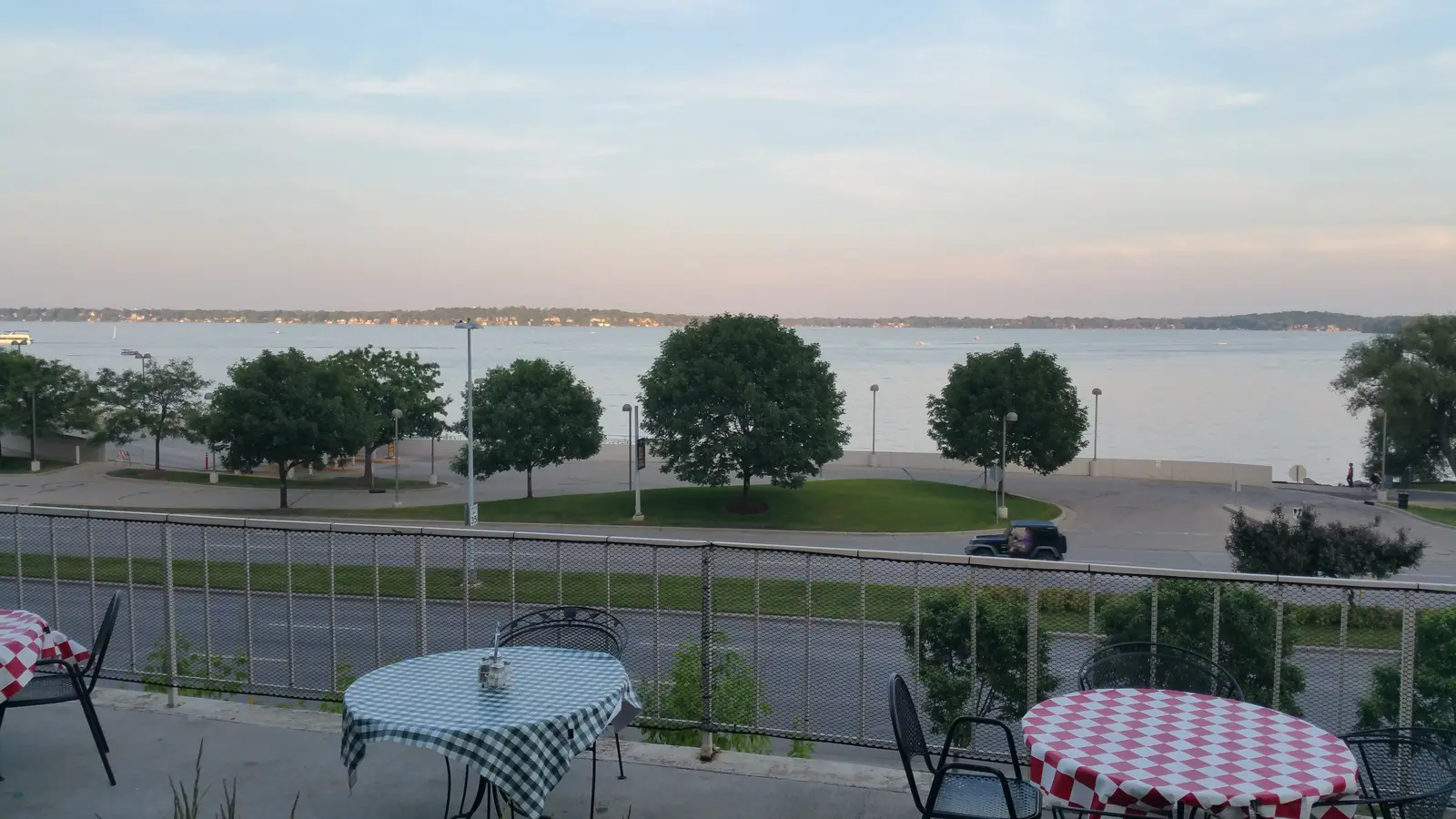  Lake Monona