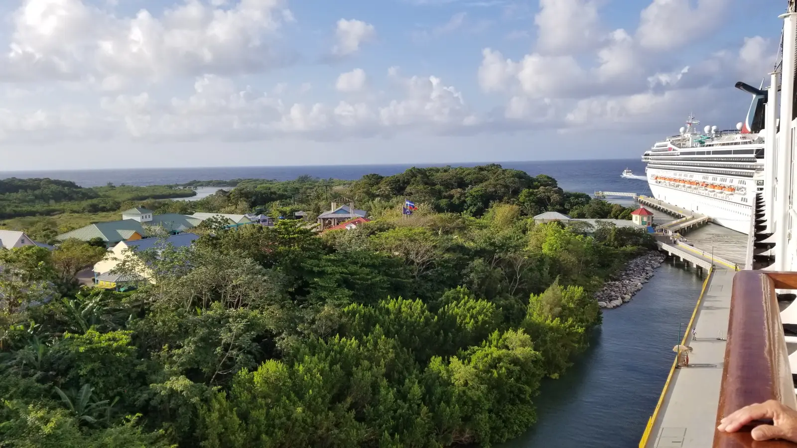 Cruise ship dock at Mahogany Bay.