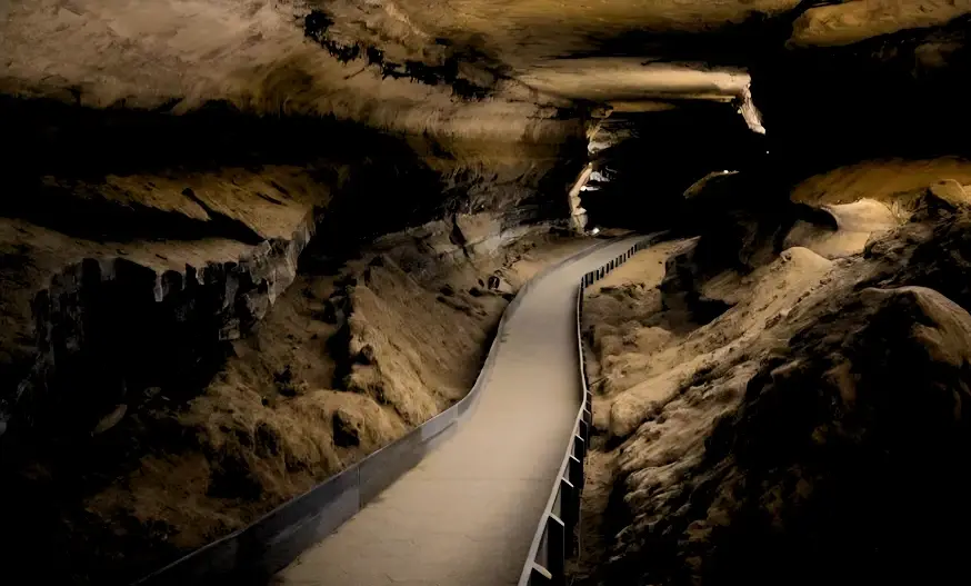 Inside Mammoth Cave 