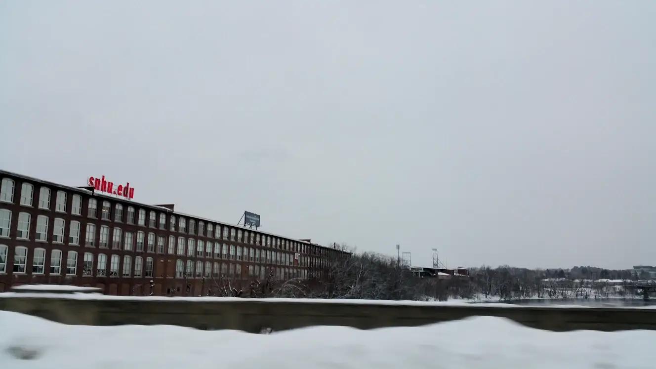 Amoskeag Mills once covered a mile and a half of ground and turned out 500,000 yard of cloth each week.