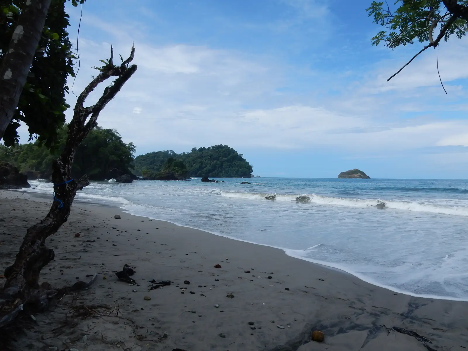 Espadilla Beach