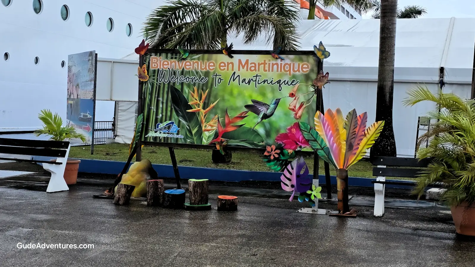 Martinique welcome sign