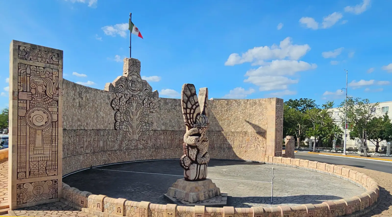 Monumento a La Patria