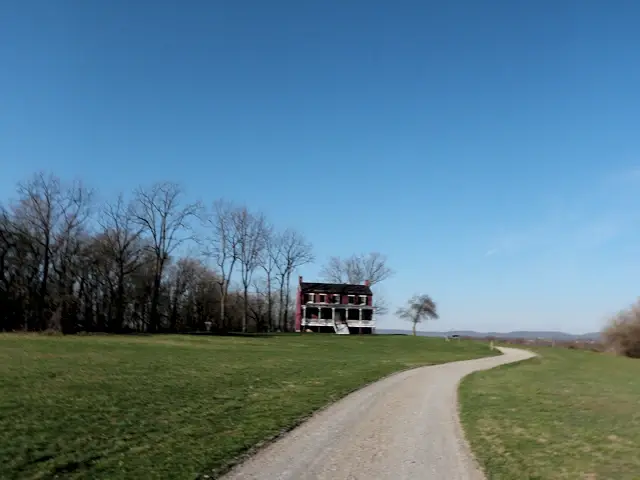 Road to the Worthington House at the Monocacy National Battlefield