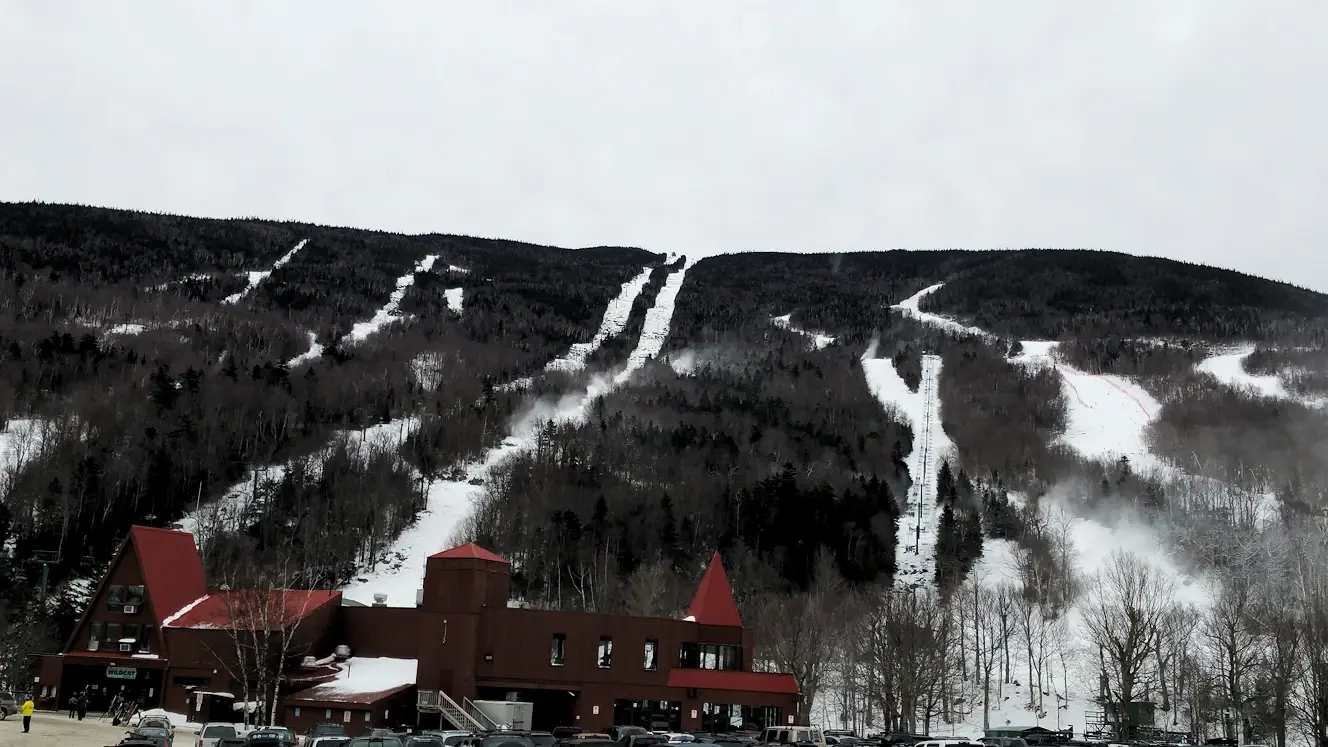 Black Mountain Ski Area just south of Mount Washington
