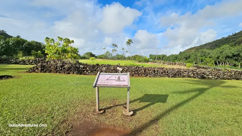 Poliahu Heiau temple