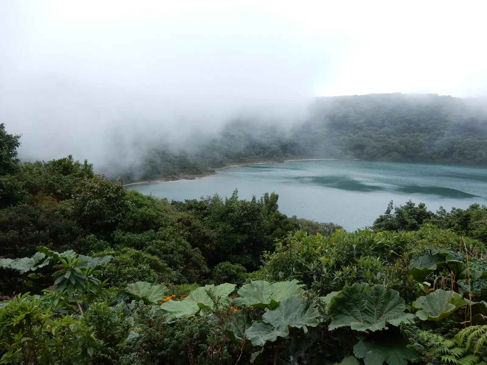 Lake Botos 