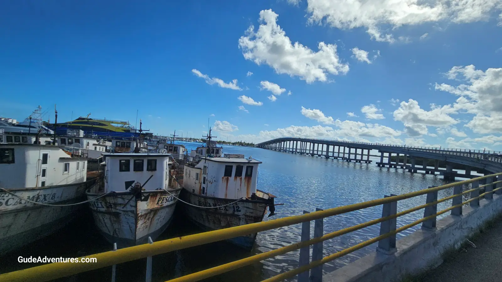 The Yucalpeten bridge from Progreso to Chelem