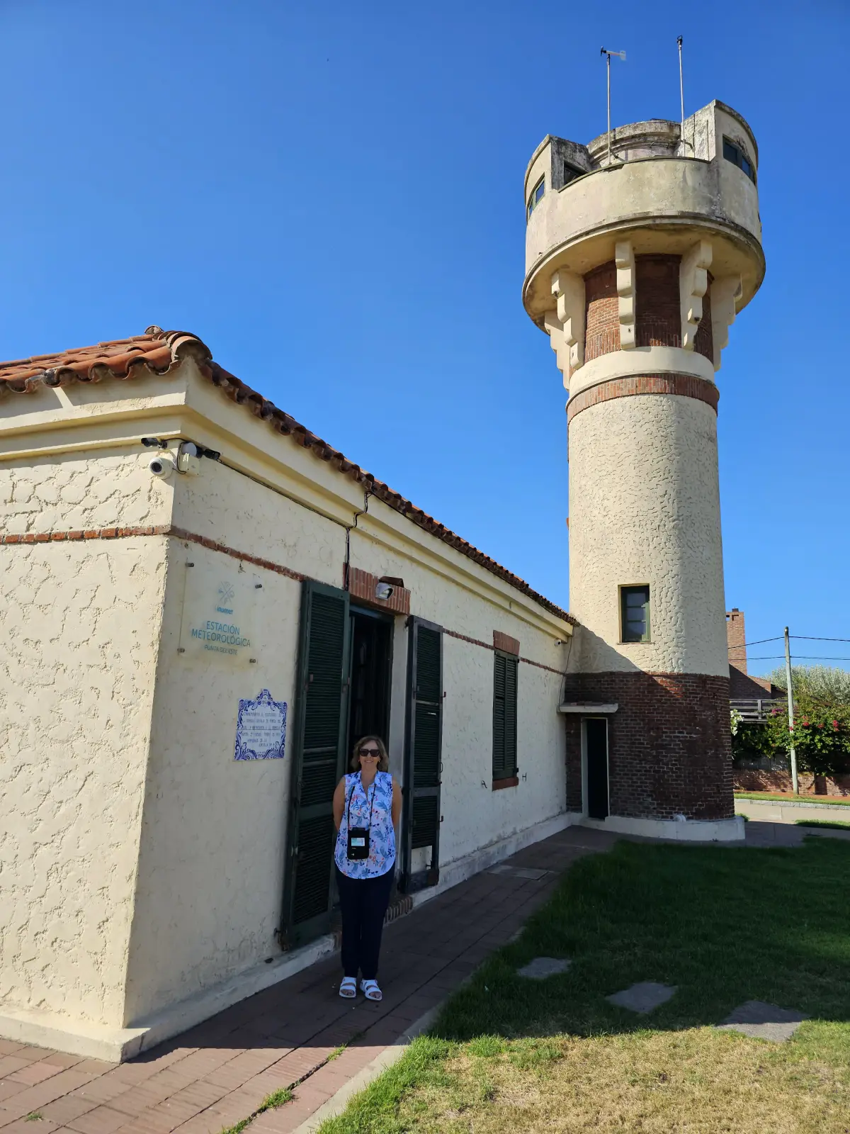 Metrological Station was originally the Punta del Este primary school.