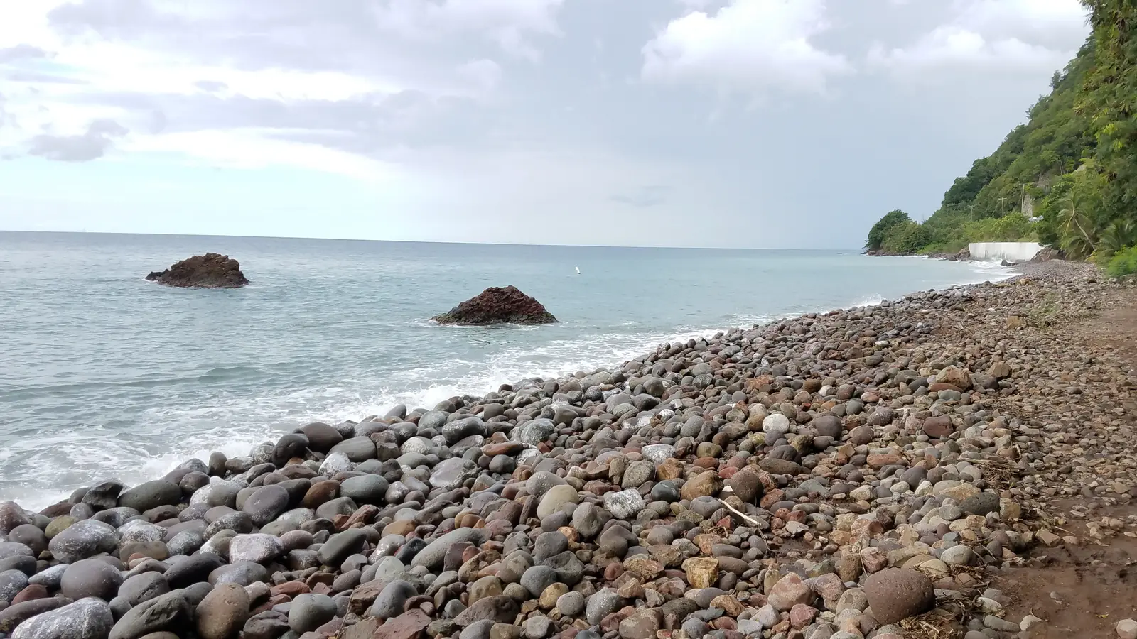  The beach at Champagne Reef is very rocky and the movement of the rocks by ocean waves create musical sounds