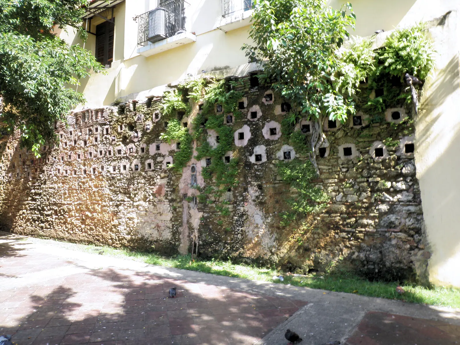 Parque de las Palomas (Pigeon Park)