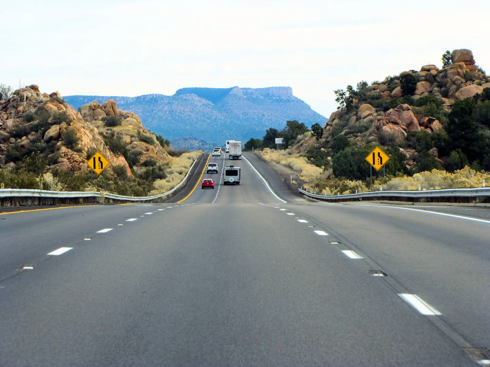 Interstate 40 heading towards Flagstaff,