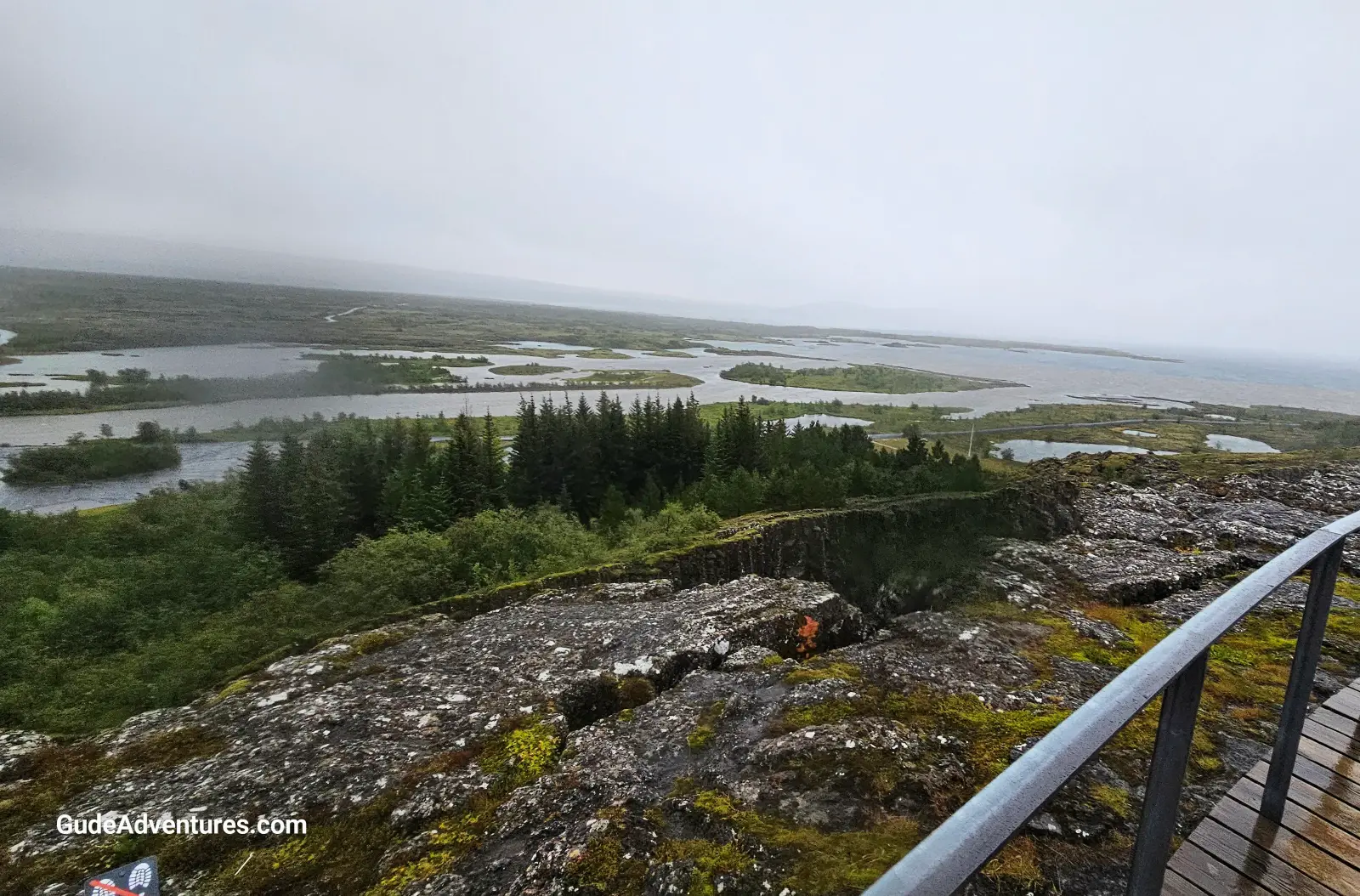 The Öxará River where it enters the Þingvallavatn Lake.