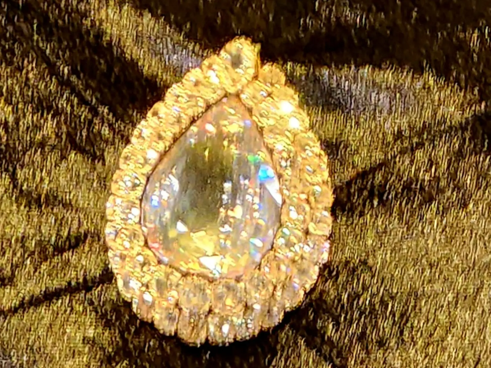  The Spoonmaker's Diamond