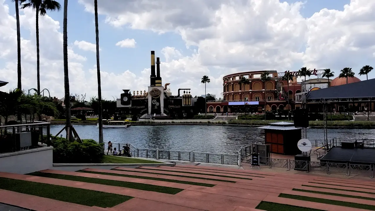 Universal City Walk