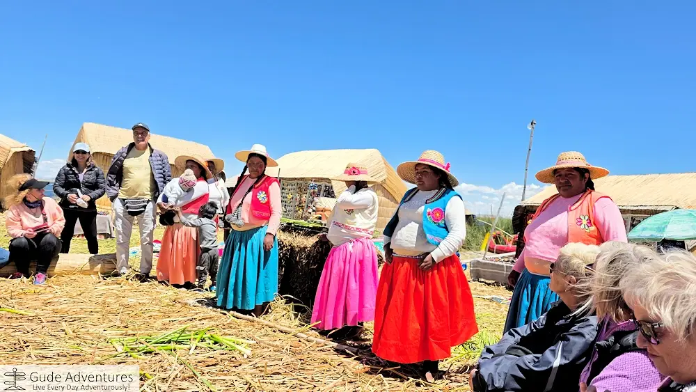 Saying goodbye to the Uros floating island residents