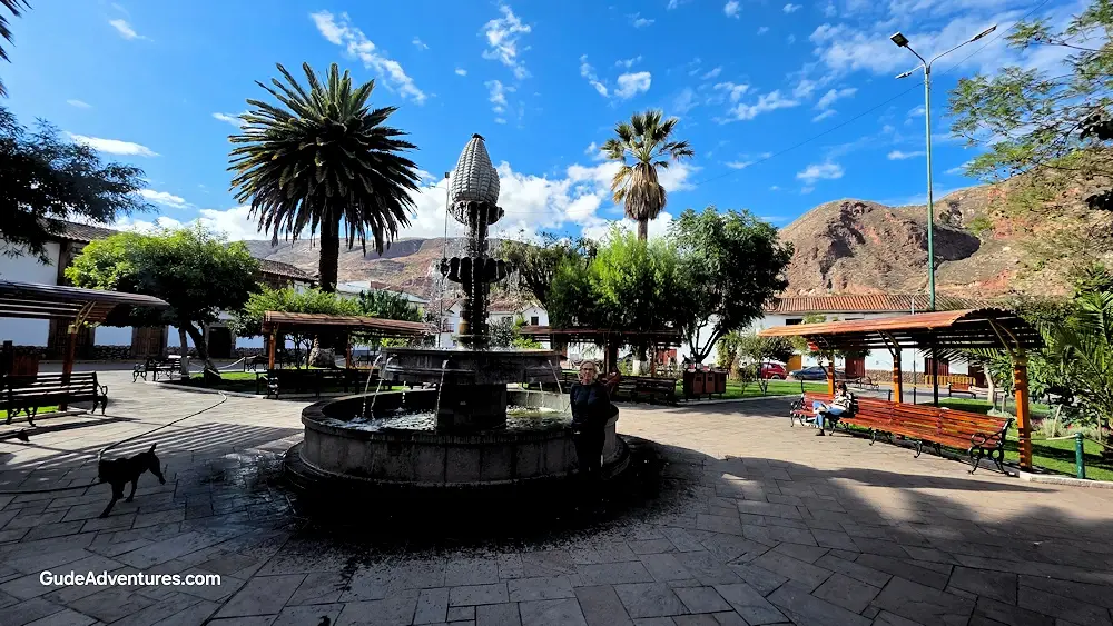 Plaza de Armas de Urubamba