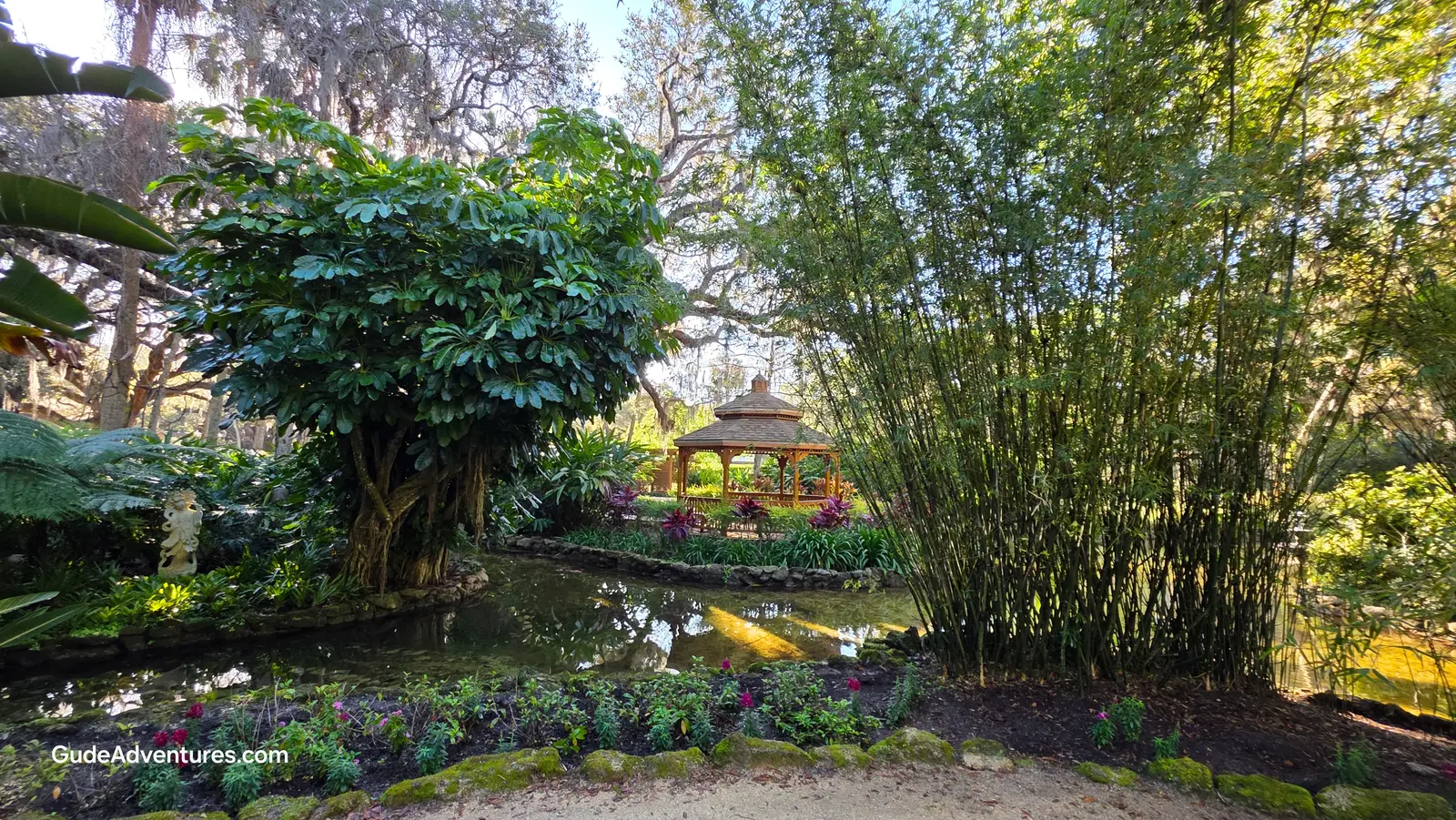 Pond and pavilion in the Washington Oaks Gardens