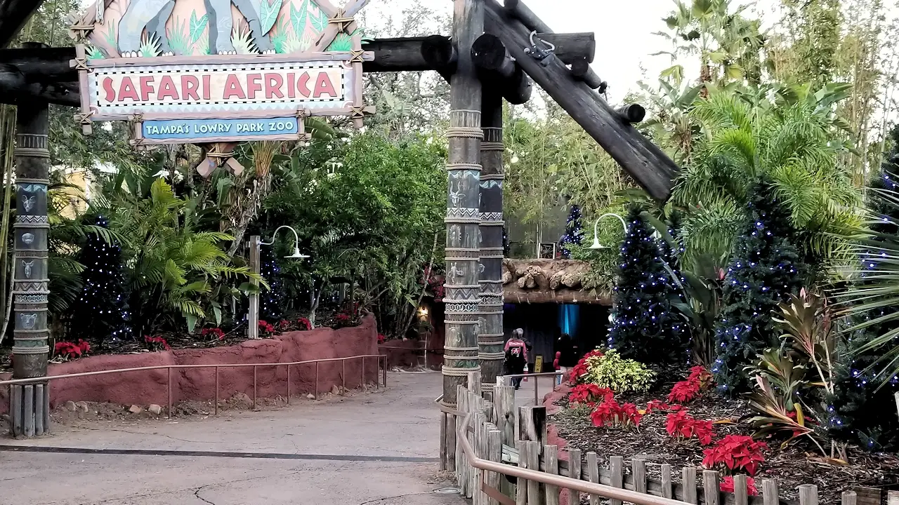 Entrance to tram ride around the Africa section of Zoo Tampa.